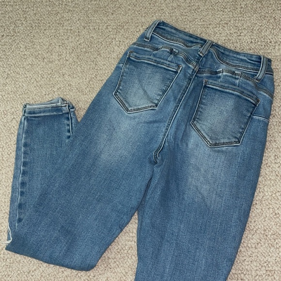 Size 1 Ripped Skinny Jeans Medium Wash - Picture 4 of 6